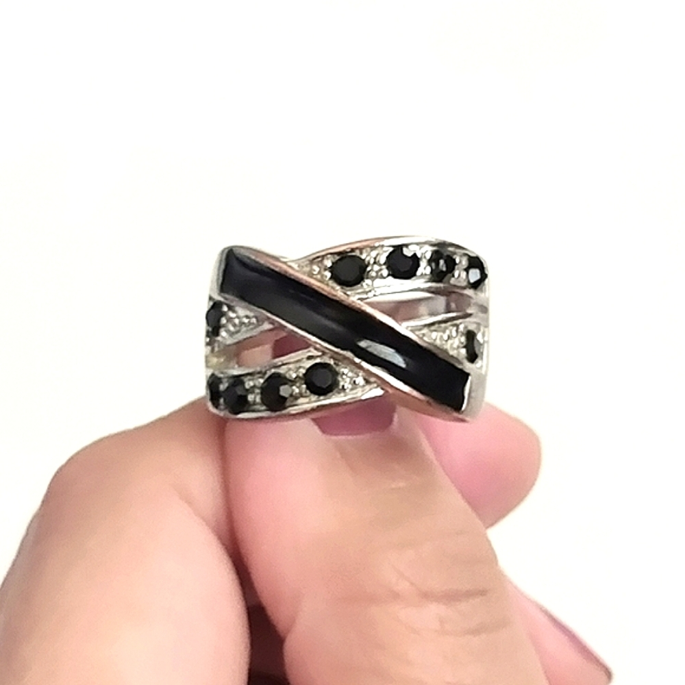 Crossover Cocktail Ring Silver Tone With Black Rh… - image 2